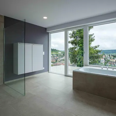 Grosszuegige Panorama-suite „gruene Oase“ Apartment Leonberg